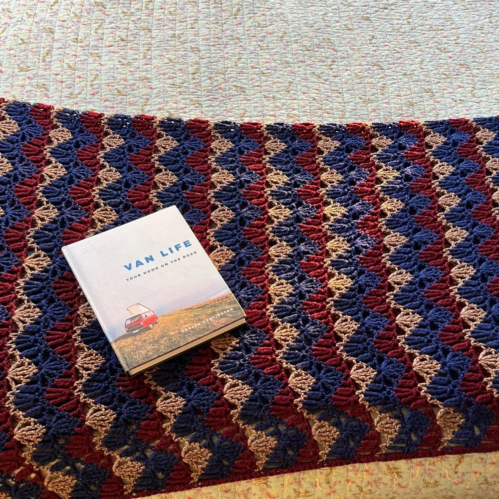 Vintage handmade loose open knit tan red blue throw blanket
